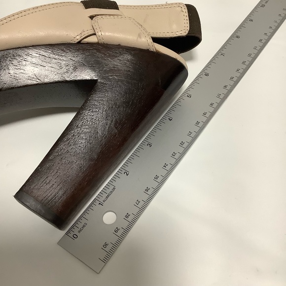 ZARA Shoes Cream and Brown Wooden Block Heels Sandals NWTOT Size 7.5 (EUR38) - Picture 6 of 10